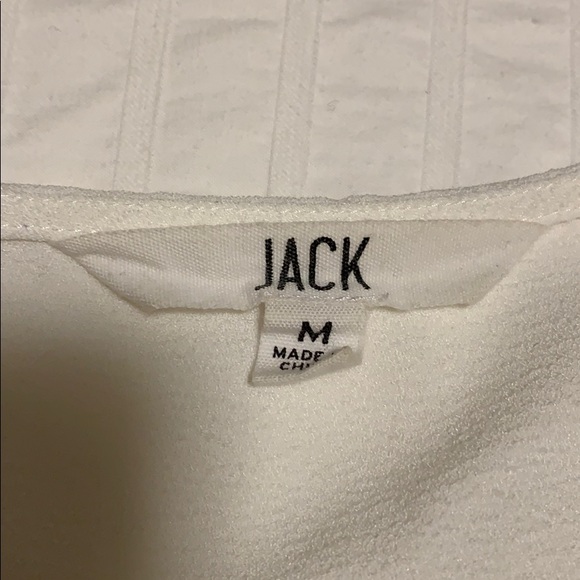 Beautiful White Blouse! - Picture 5 of 6